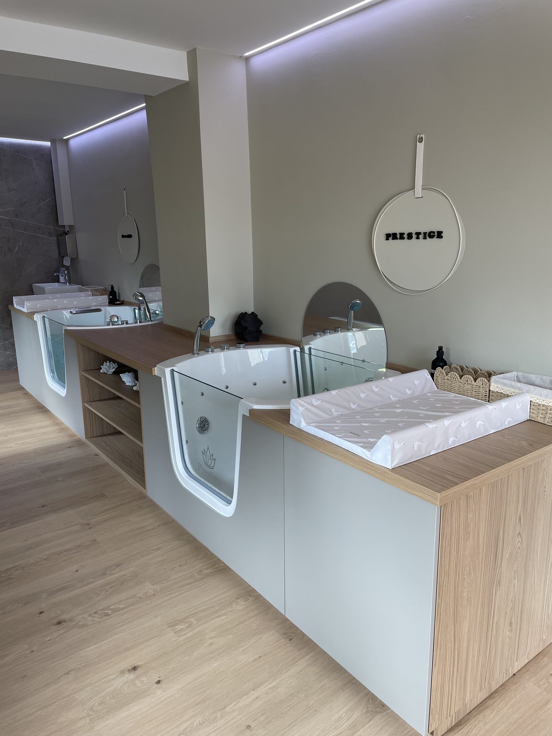 Prostor studia Prestige Baby Spa s vaniฤkami